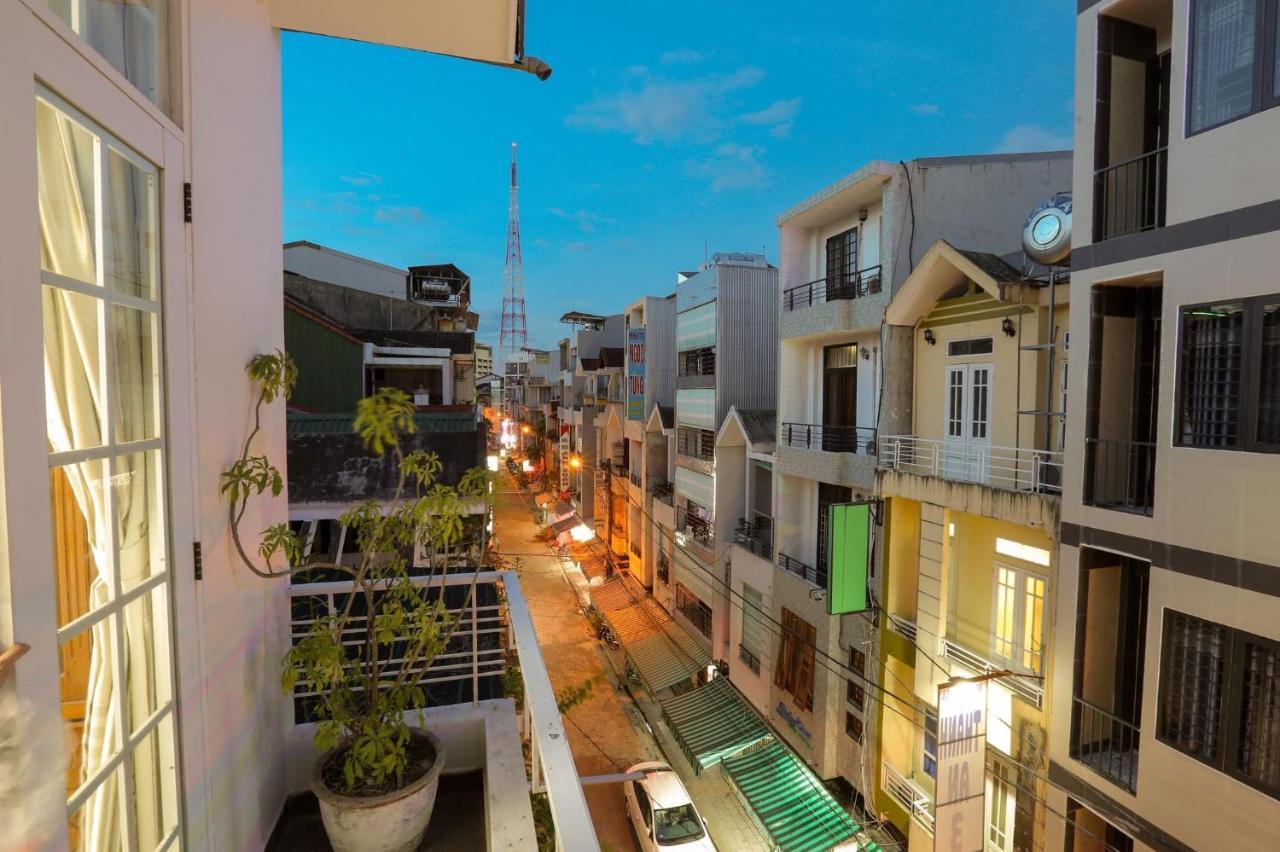 Dimpless Homestay Hue Exterior photo